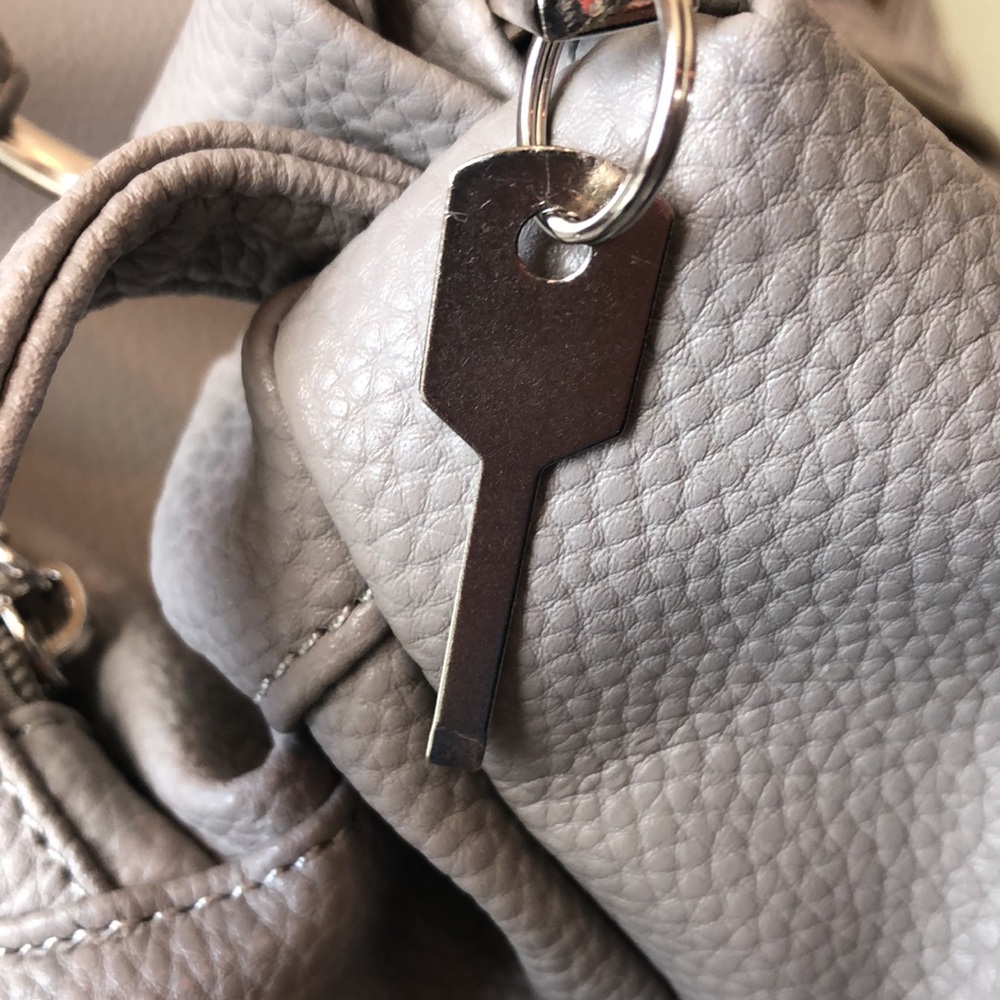 Beige Shoulder Bag - Picture 14 of 16